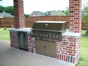 brick-outdoor-kitchen-1