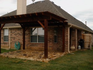 oklahoma-flagstone-cedar-arbor