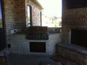 rattlesnake-outdoor-kitchen-1